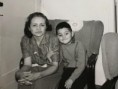 /album/indische-gemertenaren/sadeleer-joop-de-met-zoon-paul-jpg/